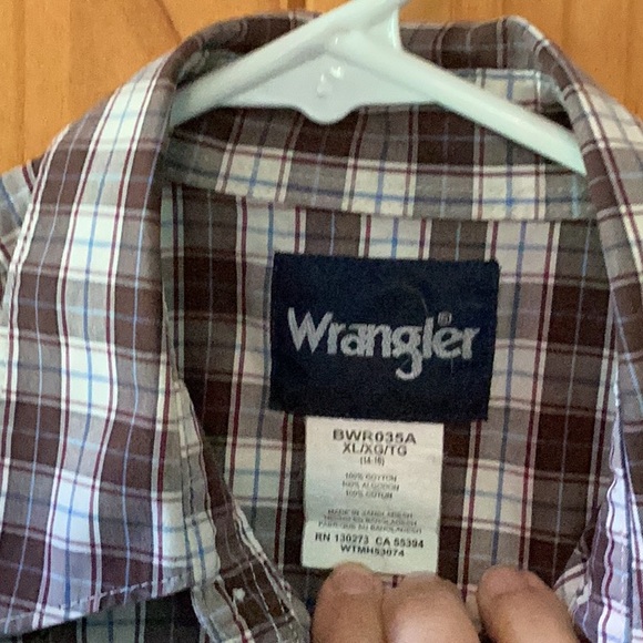 Boys Wrangler Pearl Snap - Picture 4 of 4